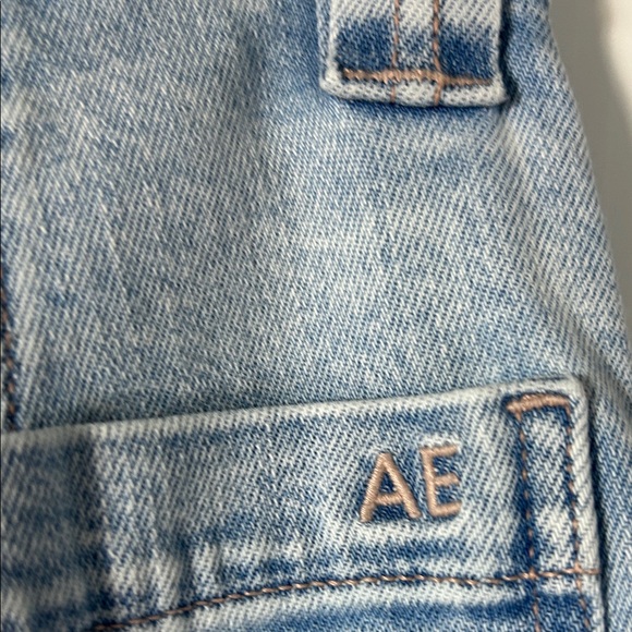 American Eagle Outfitters Light Blue Denim Jeans - Picture 4 of 13